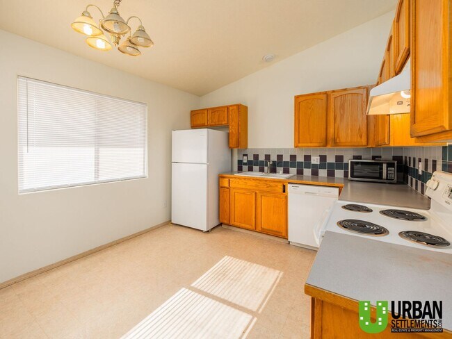 Foto del edificio - Mission Ave. 15313-15315 E