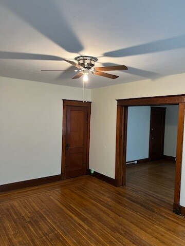 Primary Bedroom w/Walk-in Closet - 4558 Smith Rd