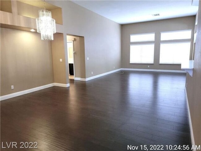 Foto del edificio - COMING SOON - Ready no later than the end of February!