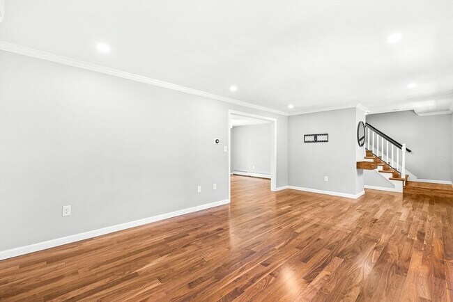 Building Photo - 38 Idora Ave