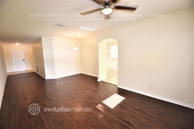 Building Photo - 817 Quartz Terrace