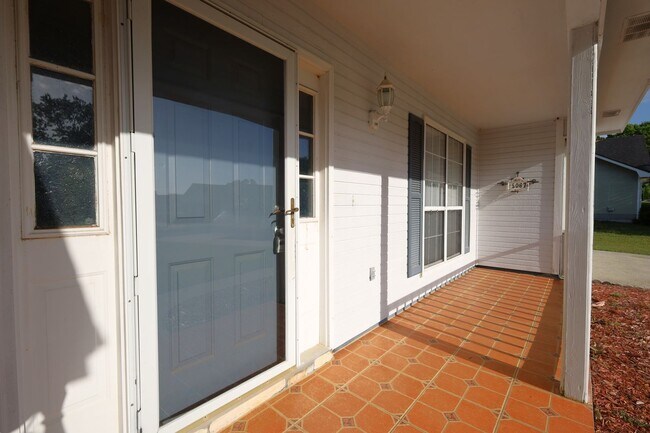 Foto del edificio - 5067 Pearl Davis Rd