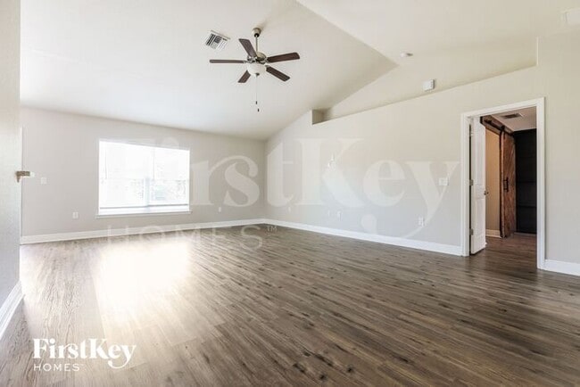 Building Photo - 5958 Ganyard Ave