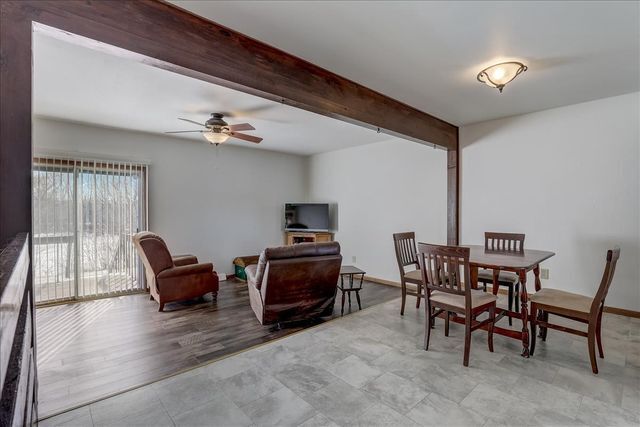 Foto del edificio - W163N11454 Windsor Ct