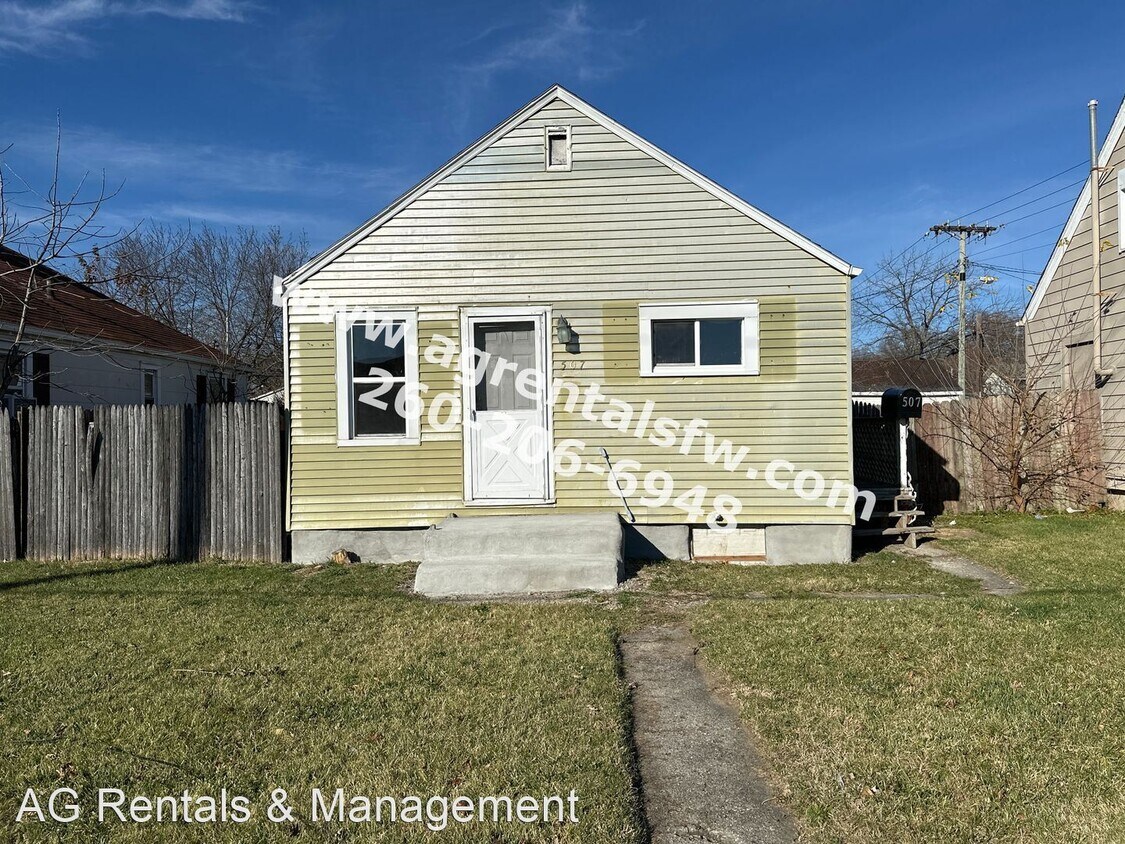 Foto principal - 2 br, 1 bath House - 507 E Pettit Ave