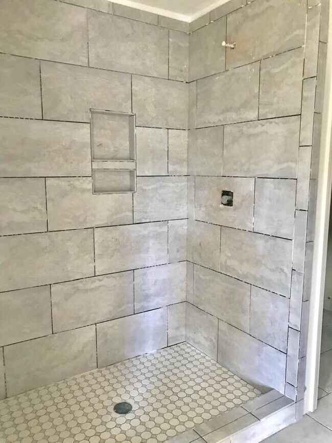 Building Photo - 4167 Lennox Wy