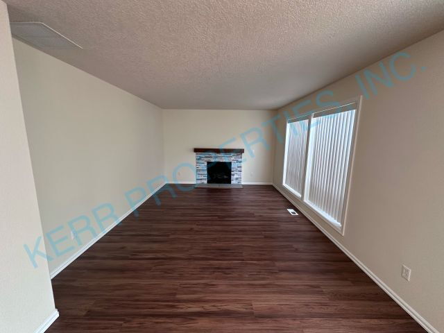 Foto del edificio - 15108 SE Bradford Rd