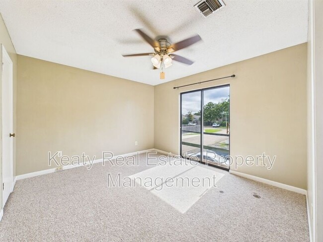 Building Photo - 307 Cougar Ridge