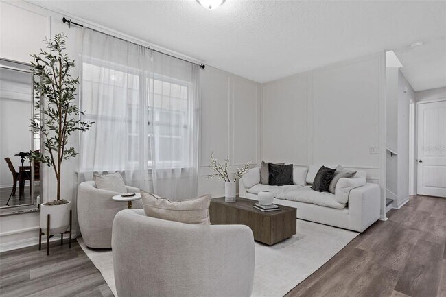 Foto del edificio - 15160 Ave Of The Arbors