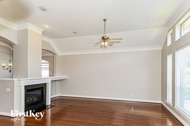 Foto del edificio - 5 Peach Tree Ct