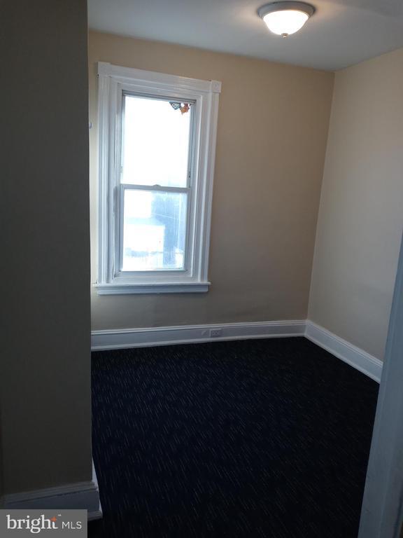 Foto del edificio - 3079 Memphis St