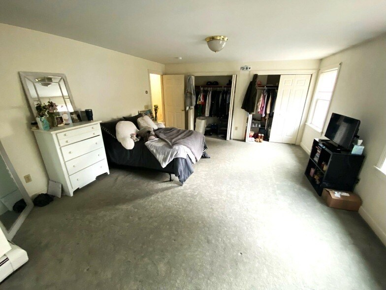 Building Photo - 11 Horne St