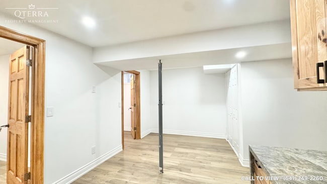 Building Photo - 14 Tweedsdale St