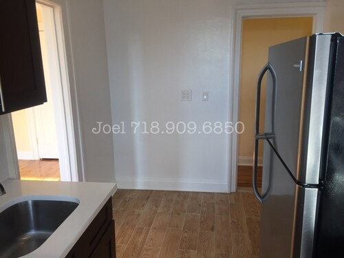 Building Photo - 3286 33rd St