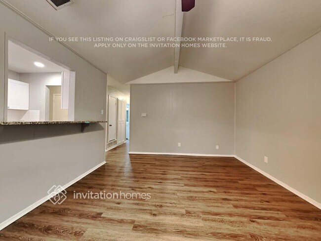 Foto del edificio - 6524 Windrock Dr