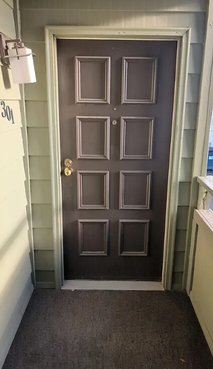 Foto del edificio - 2201 Romig Pl