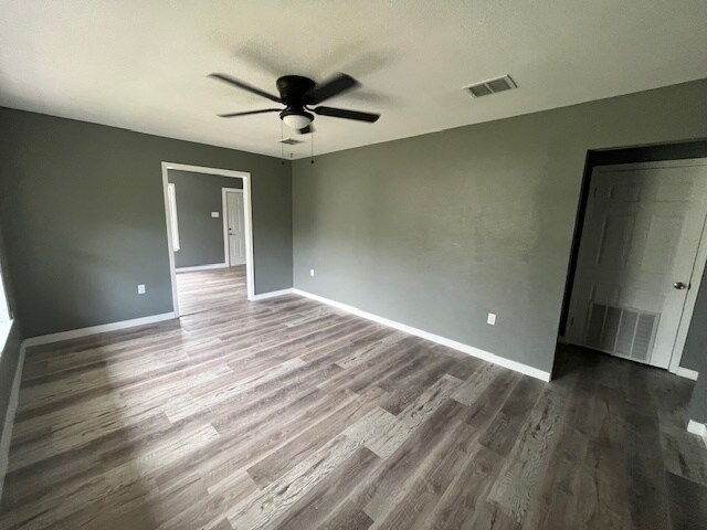 Foto del edificio - 4306 Christie St