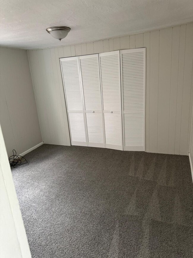 Photo - 2050 Monongahela Ave Apartment