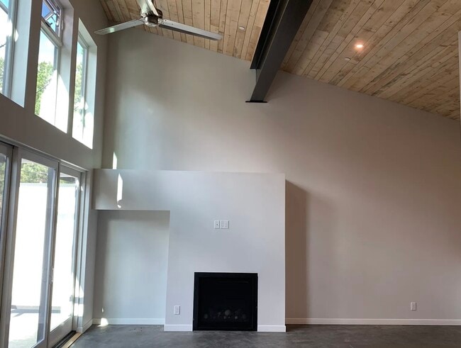 Foto del edificio - Manzanita Creek