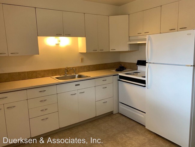 Foto del edificio - 2740-2750 SW Morris Ave
