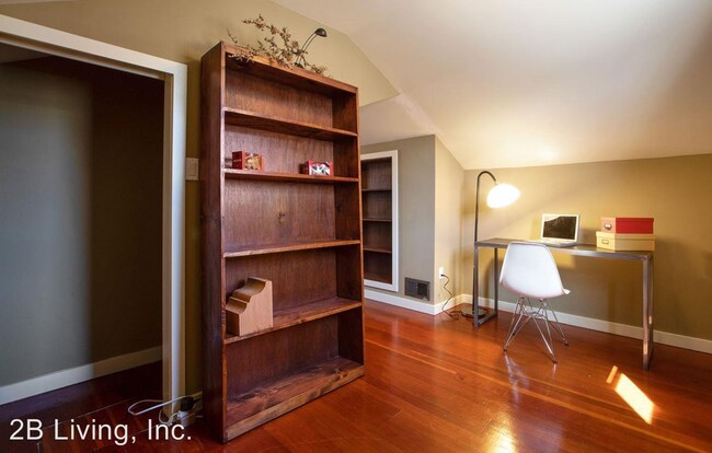 Foto del edificio - 4 br, 2.5 bath House - 5875 Picardy Drive