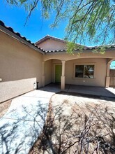 Building Photo - 6641 Ivanpah Ave