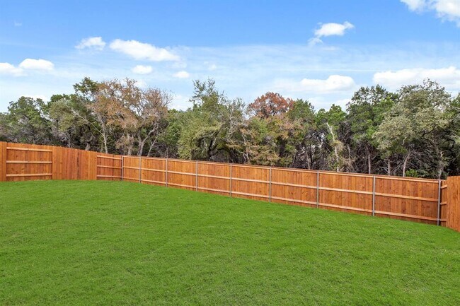 Foto del edificio - 2408 Bronc Buster Way