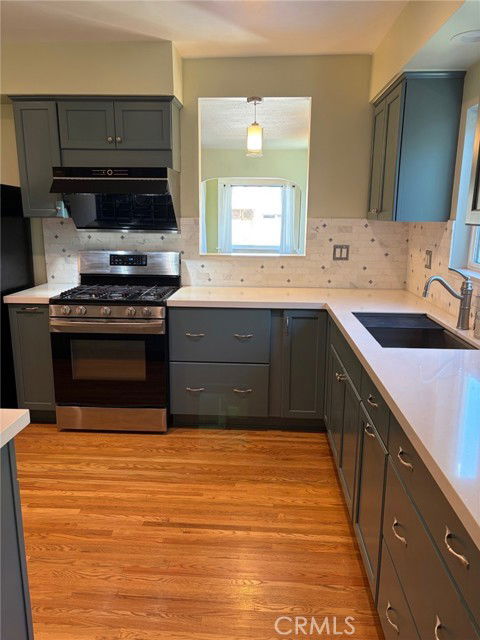 Foto del edificio - 559 W 39th St