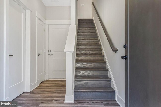 Foto del edificio - 1003 Sycamore Dr SE