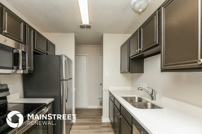 Foto del edificio - 5824 Heatherglen Terrace