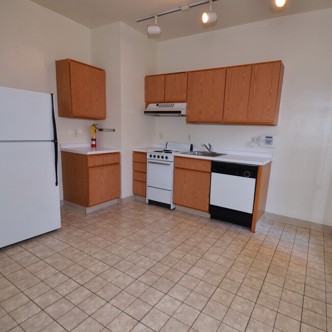 Photo - 3 Rosary Way House