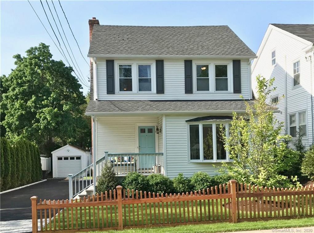 Primary Photo - 320 West Ave
