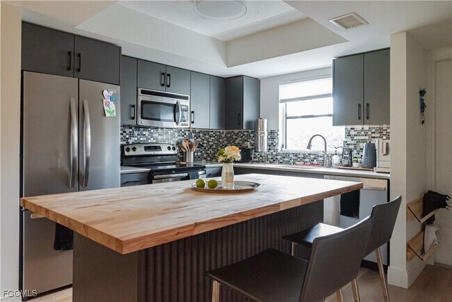 Foto del edificio - 28181 Pine Haven Way