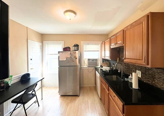 Foto del edificio - 3907 Washington St