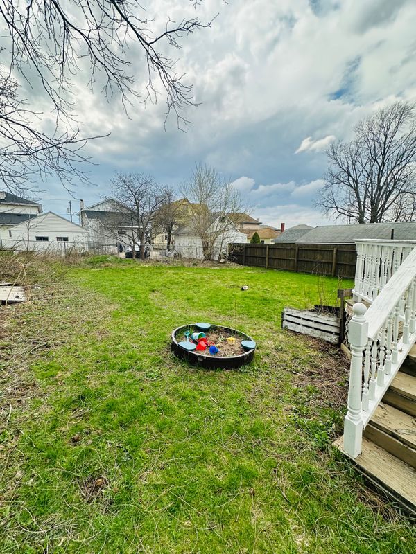 Foto del edificio - 15 Van Patten St