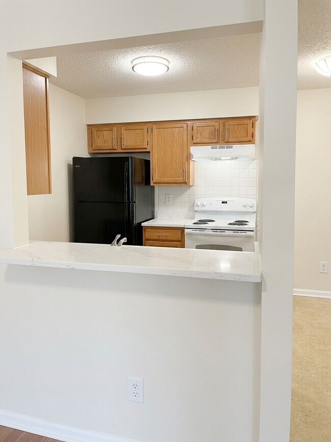 Foto del edificio - 9617 Vinca Cir