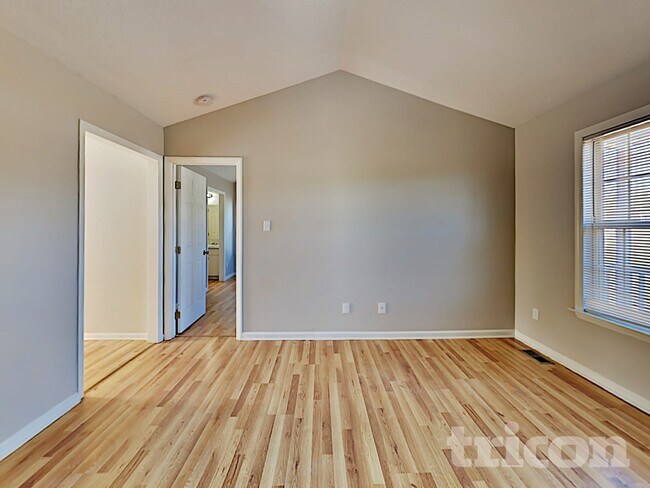 Foto del edificio - 109 Impressive Ln