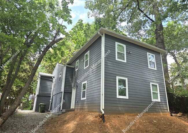 Foto del edificio - 1064 Westmoor Dr NW