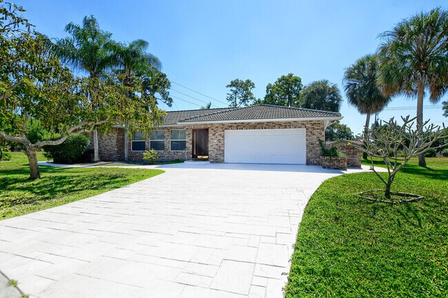 Foto del edificio - 2334 Timbercreek Cir NW