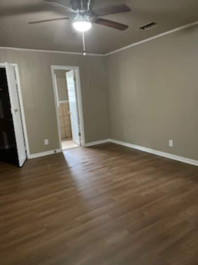 Building Photo - 83 Eugene Ave