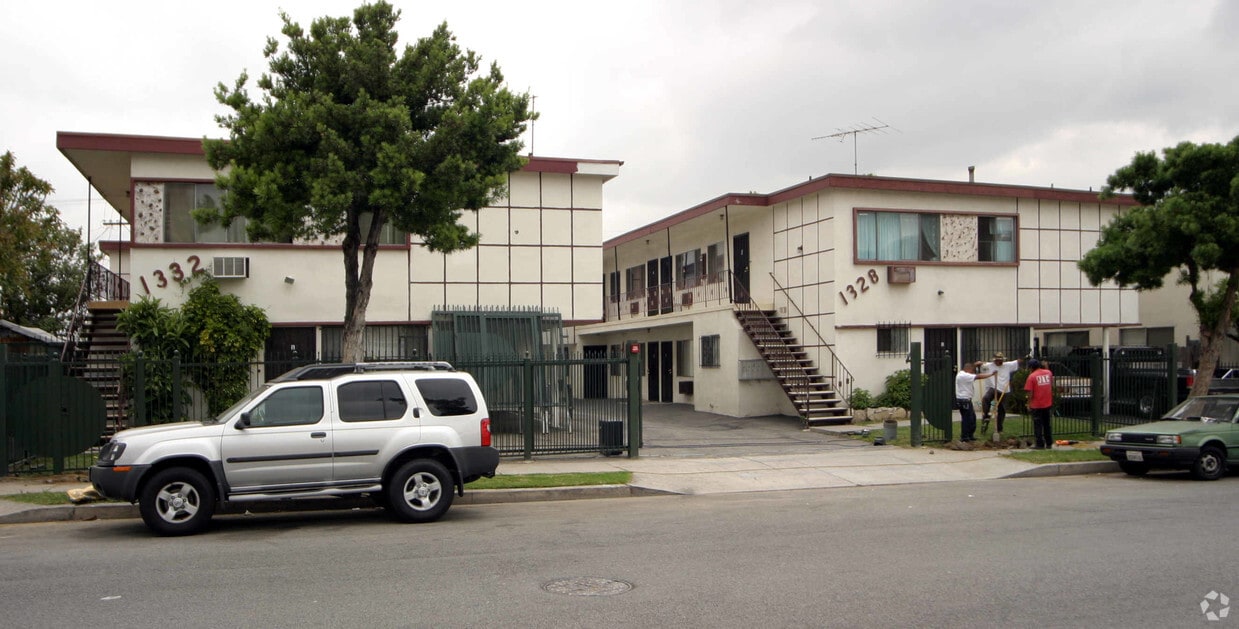 Building Photo - 1332 Gordon Street