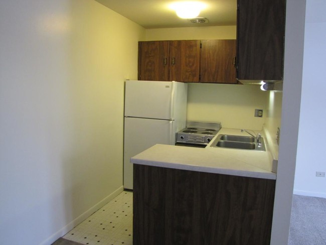 Kitchen in Studios - Little Fort Apartments