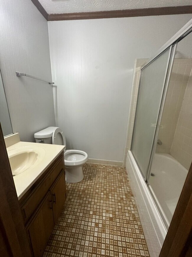 Foto del edificio - 1531 Stoneleigh Circle