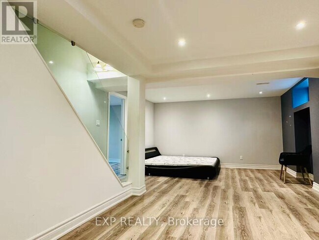 Photo du bâtiment - 57 Emeline Crescent