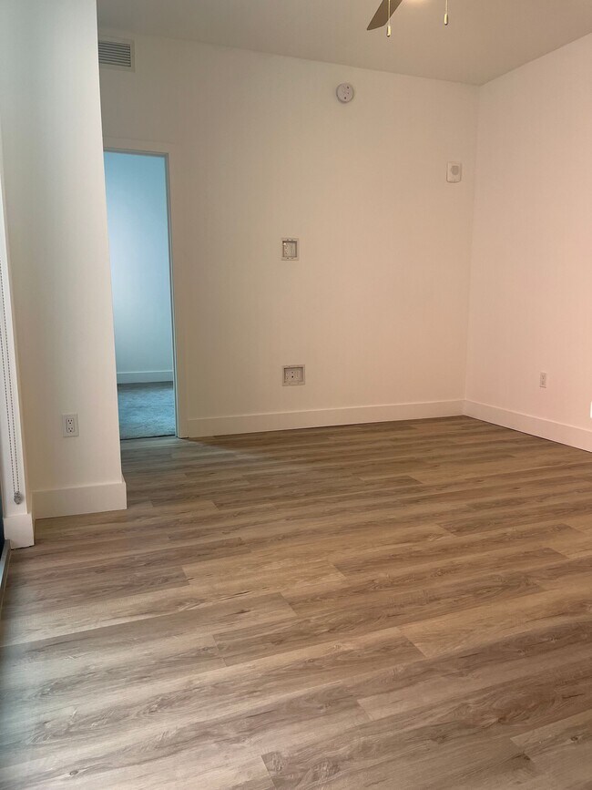 Foto del edificio - 41 NW 31st St