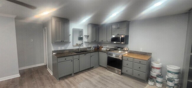 Foto del edificio - 5280 Atwell Ln