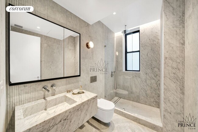 Foto del edificio - 219 W 81st St