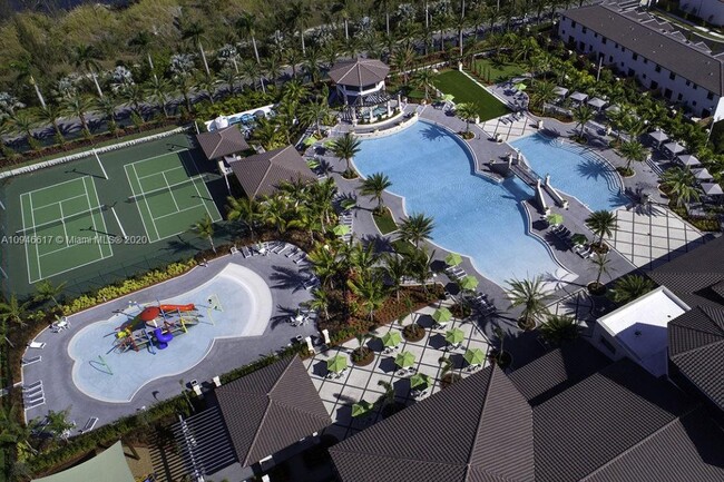 Foto del edificio - 8580 NW 102nd Ave