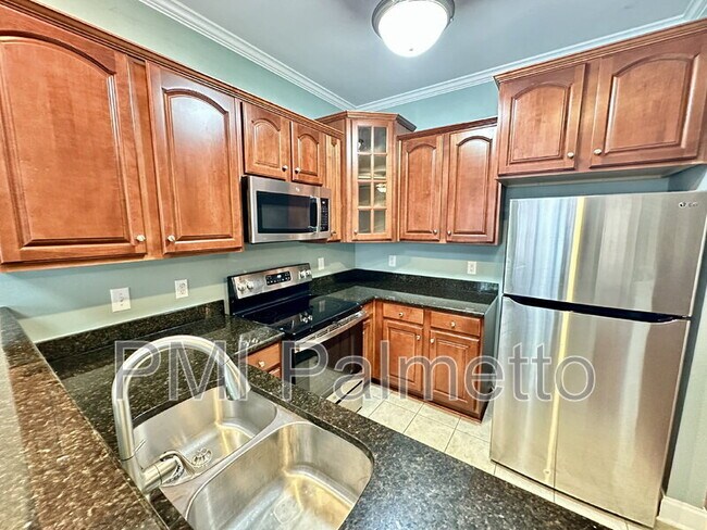Building Photo - 117 Park Ridge Way