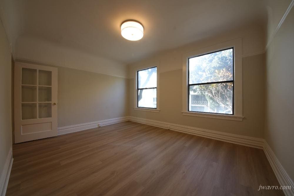 Primary Photo - 1055 Fell St